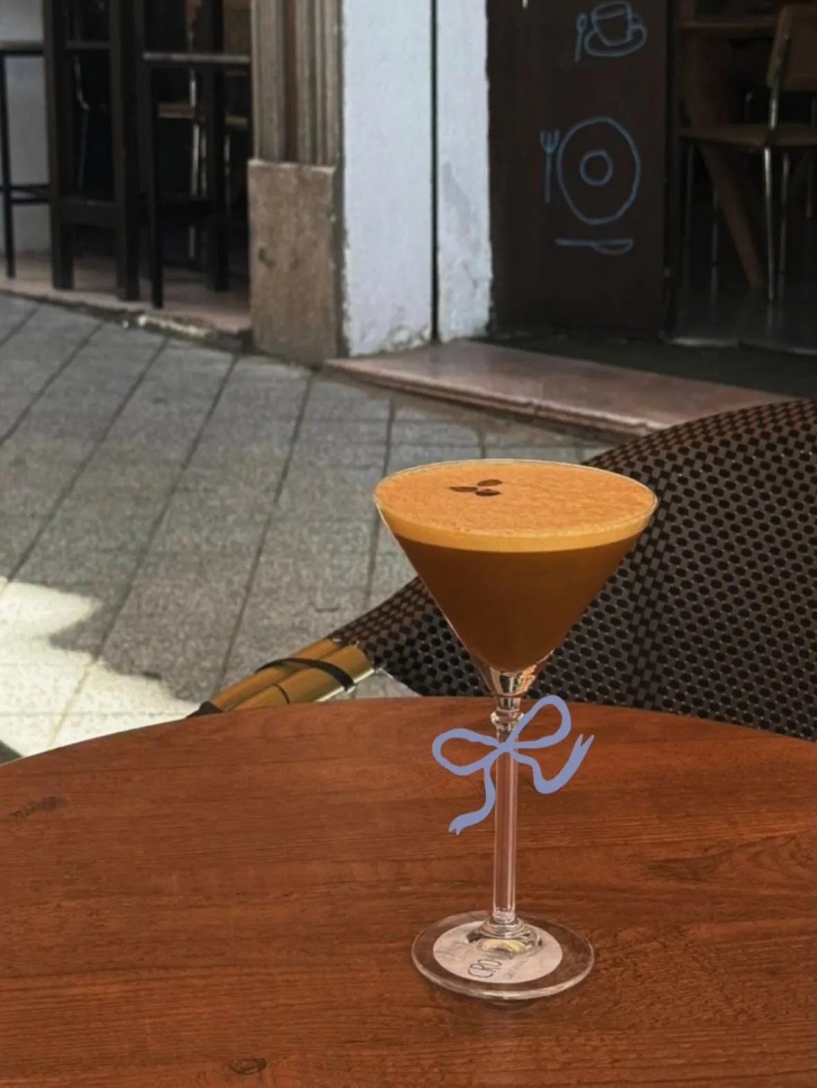 Espresso martini en terraza